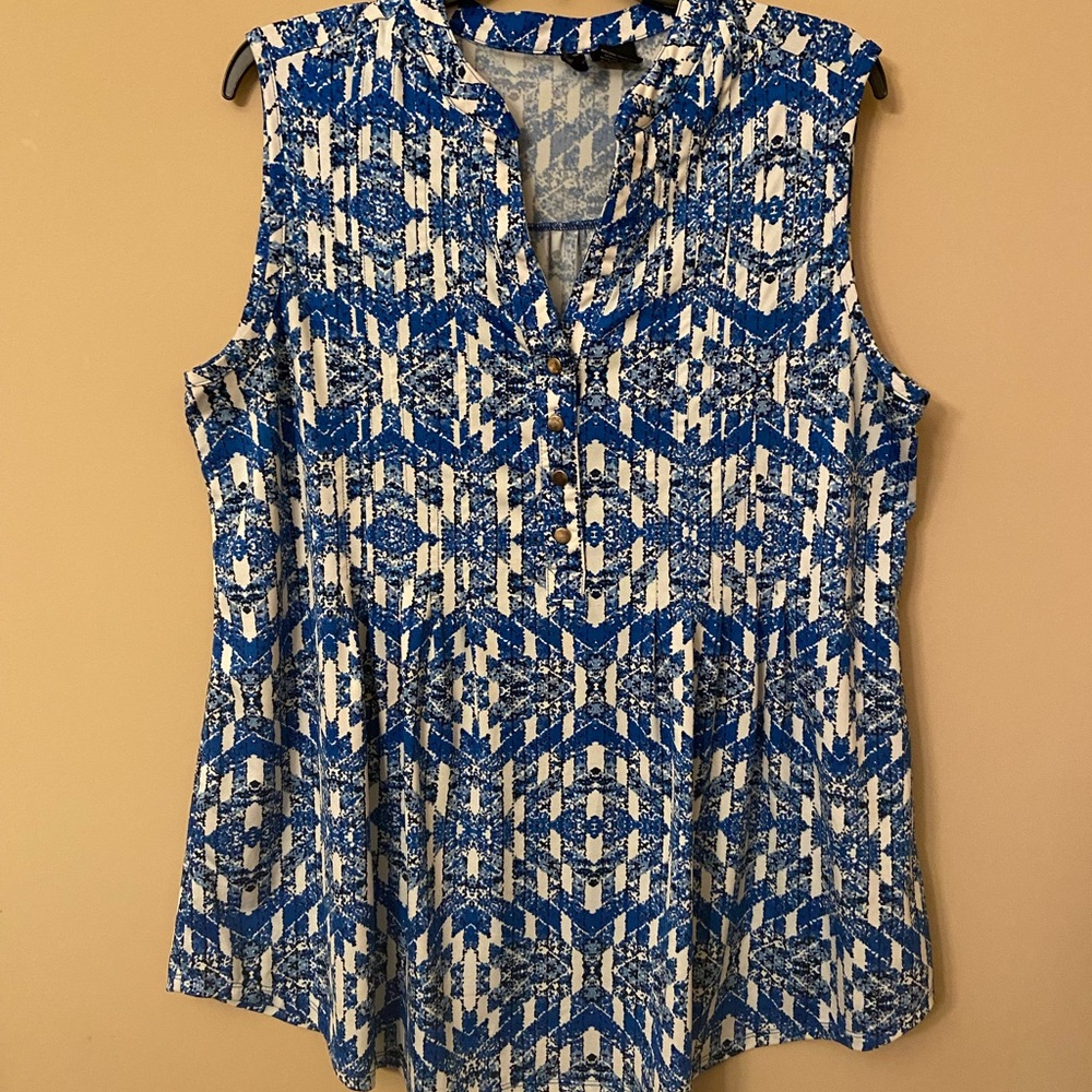 Sleeveless Blouse - 1X